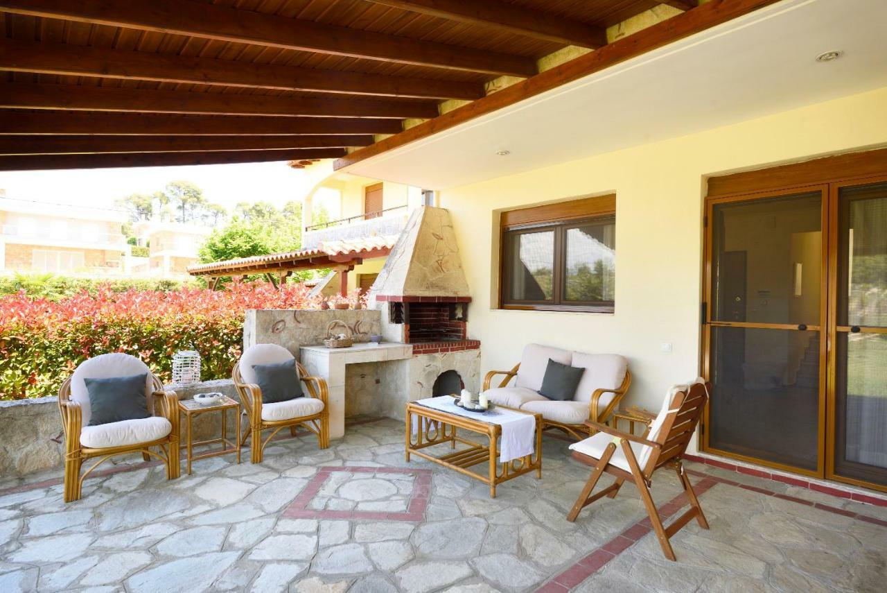 Sani Beach Villa Exterior photo